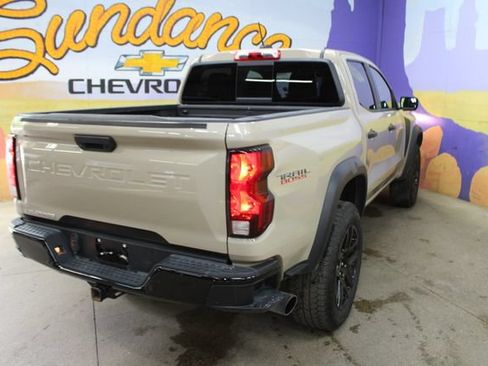 Used 2023 Chevrolet Colorado Trail Boss w/ Technology Package AWD/4WD image 8