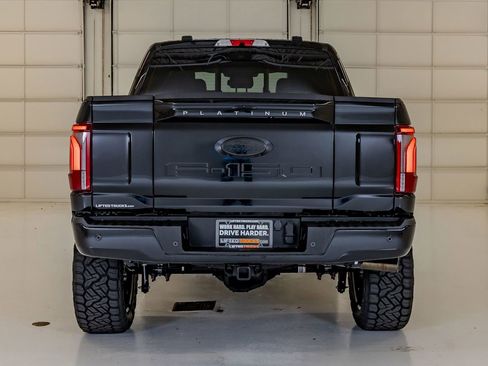 Used 2025 Ford F150 Platinum w/ FX4 Off-Road Package AWD/4WD image 8