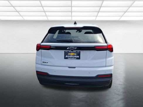 New 2027 Chevrolet Bolt LT w/ Comfort Package FWD image 4