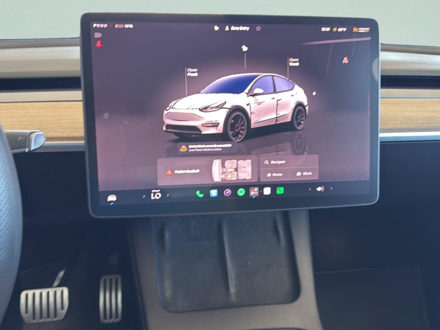Used 2022 Tesla Model Y Performance AWD/4WD image 15