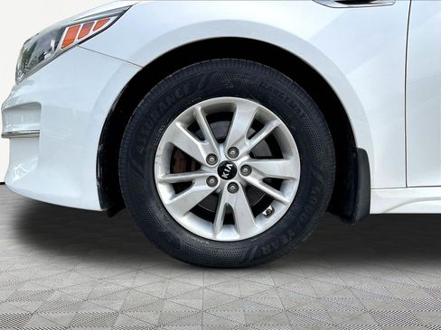 Used 2016 Kia Optima LX FWD image 30