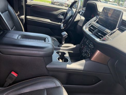Used 2021 Chevrolet Tahoe High Country w/ Premium Package AWD/4WD image 7