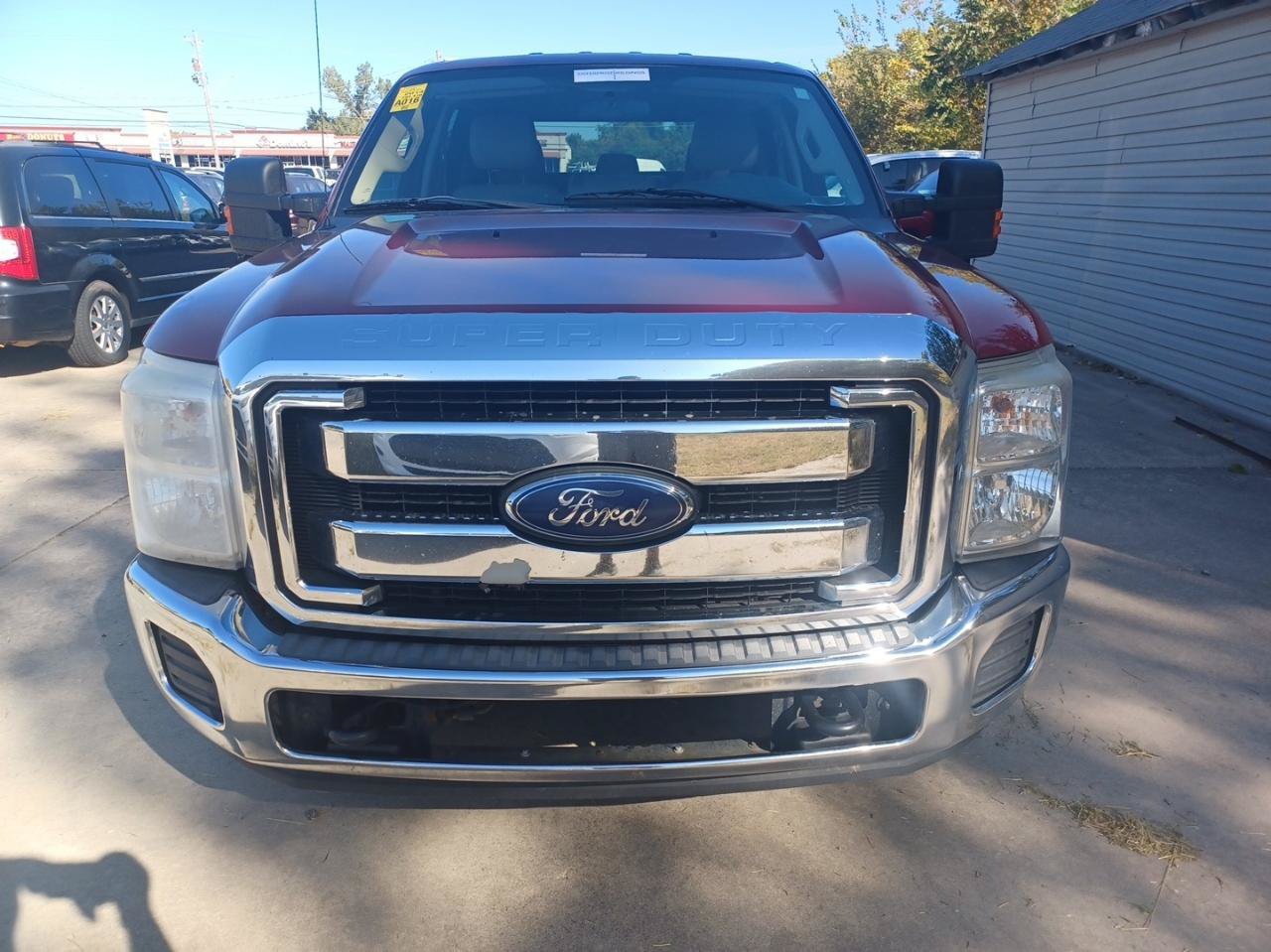 Used 2014 Ford F350 XLT RWD image 2