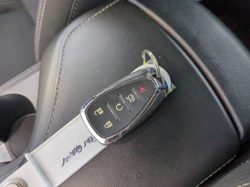 Used 2022 Chevrolet Camaro LT image 33