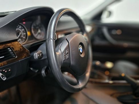 Used 2011 BMW 328i Sedan RWD image 14