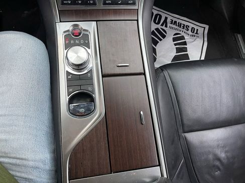 Used 2013 Jaguar XF 3.0 image 26