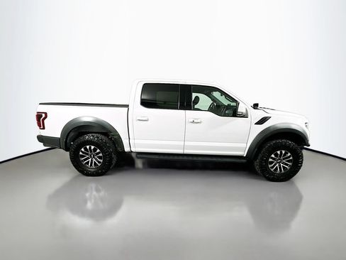 Used 2019 Ford F150 Raptor w/ Equipment Group 802A Luxury AWD/4WD image 4