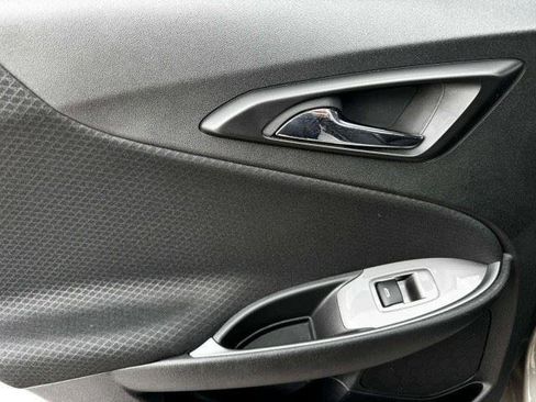 Used 2024 Chevrolet Malibu RS w/ LPO, Floor Liner Package FWD image 37