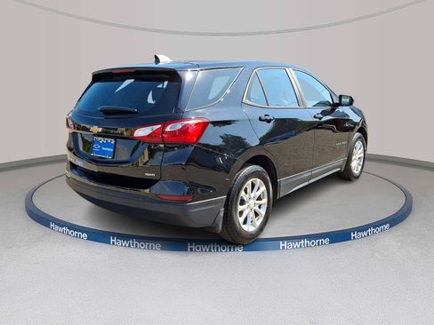 Used 2020 Chevrolet Equinox LS AWD/4WD image 6