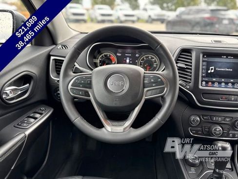 Used 2022 Jeep Cherokee Latitude Lux image 11