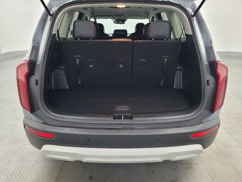 Used 2022 Kia Telluride LX image 29