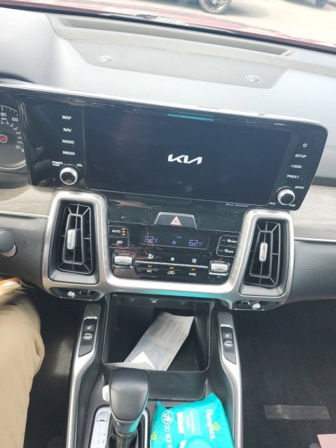 Certified 2023 Kia Sorento X-Line EX AWD/4WD image 31