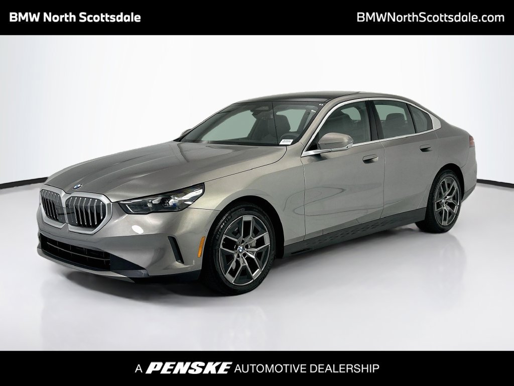 Certified 2026 BMW 540i xDrive AWD/4WD image 1