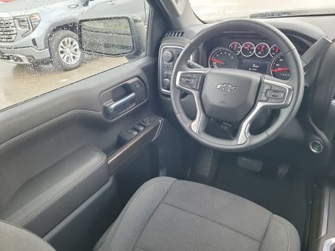Used 2022 Chevrolet Silverado 1500 RST w/ Safety Package AWD/4WD image 14