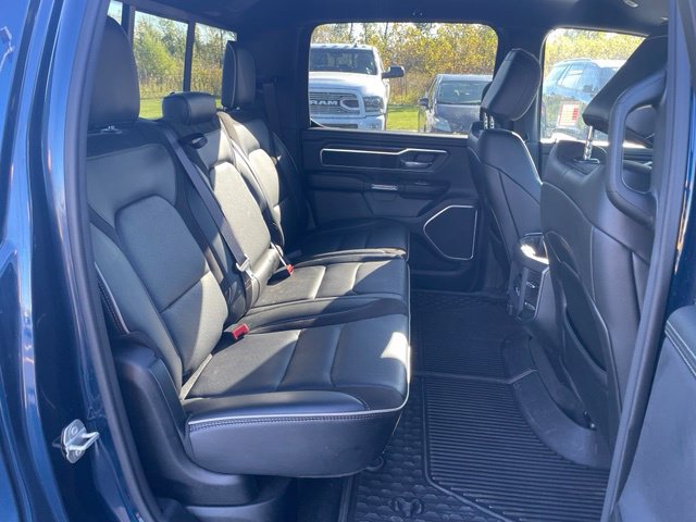 Used 2024 RAM 1500 Laramie AWD/4WD image 35