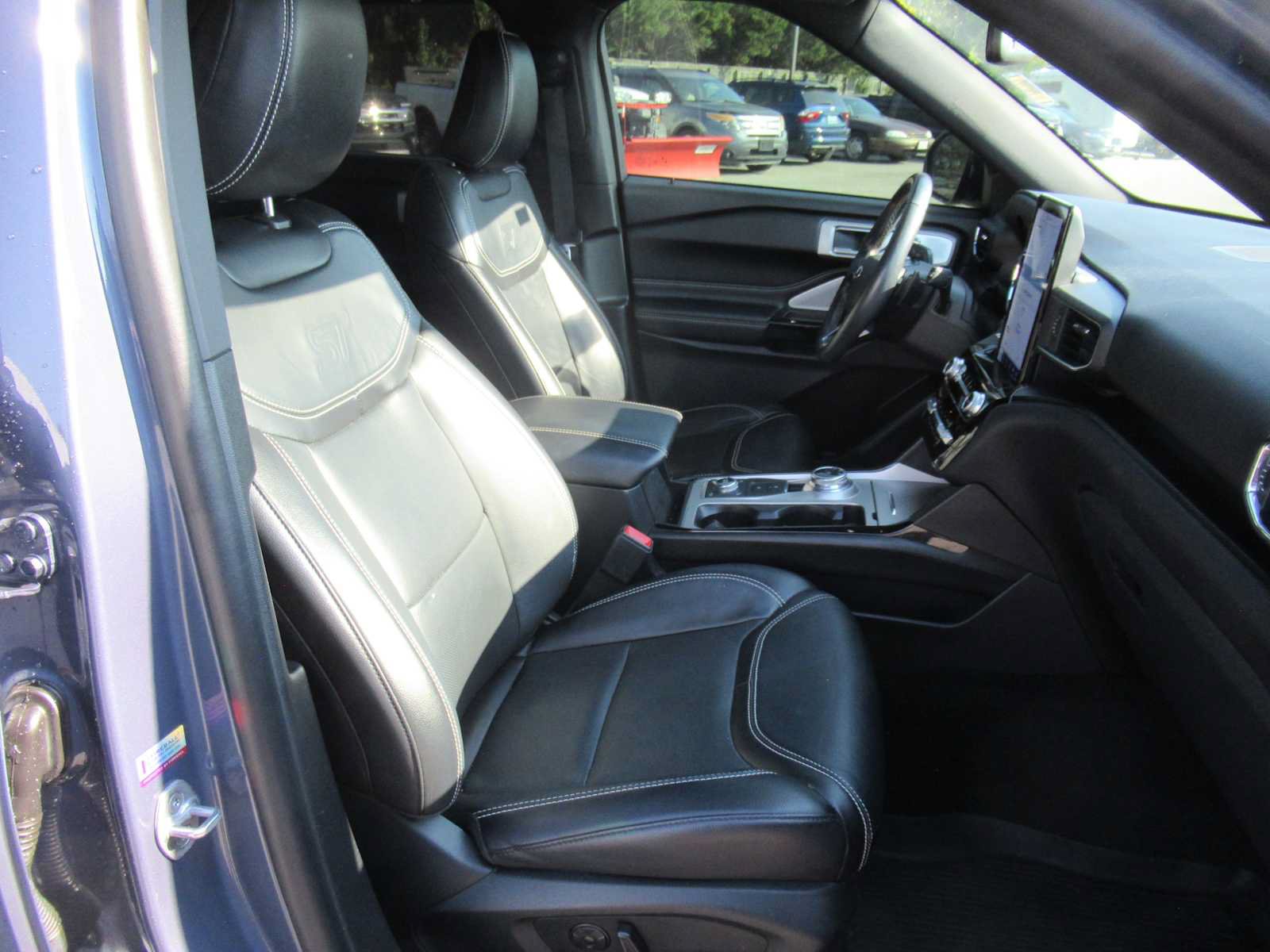 Used 2021 Ford Explorer ST w/ Equipment Group 401A AWD/4WD image 26