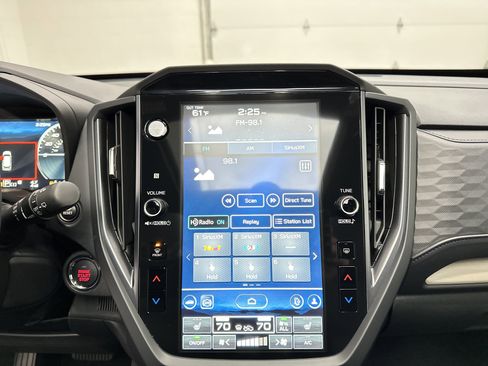 New 2025 Subaru Forester Limited image 32