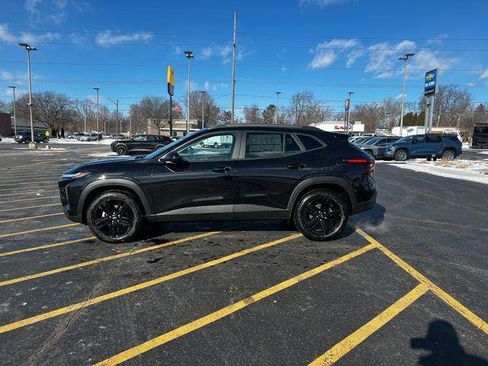 New 2026 Chevrolet Trax ACTIV w/ Driver Confidence Package image 2