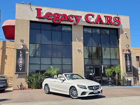 Used 2021 Mercedes-Benz C 300 Cabriolet image 2