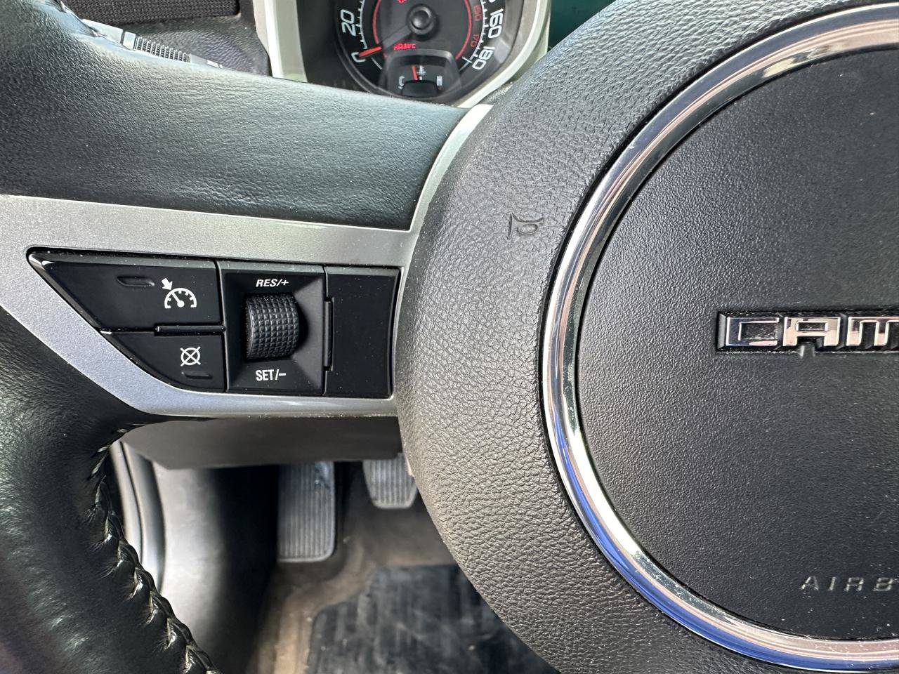 Used 2010 Chevrolet Camaro SS w/ White Stripe Package RWD image 11