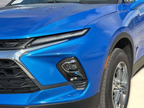 Certified 2024 Chevrolet Blazer LT w/ Convenience Package image 11