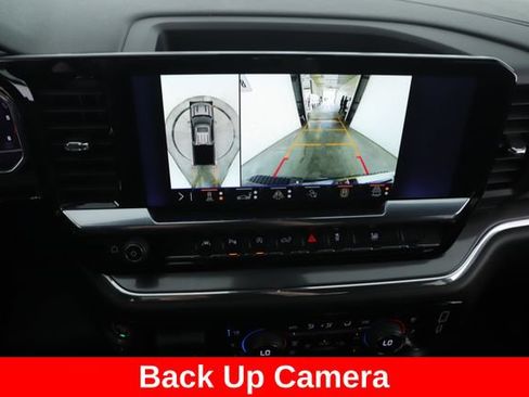 Used 2024 Chevrolet Silverado 1500 High Country AWD/4WD image 26