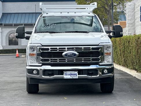 New 2026 Ford F350 XL w/ XL Chrome Package image 9