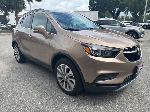 Used 2019 Buick Encore Preferred AWD/4WD image 6