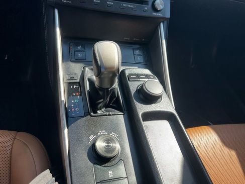 Used 2016 Lexus IS 350 w/ Premium Package image 33