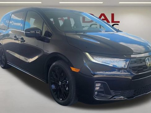 Used 2025 Honda Odyssey Sport-L image 6