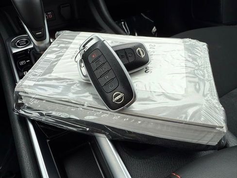 Used 2024 Nissan Sentra SR image 27