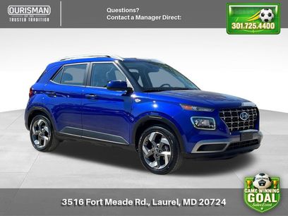 Used 2025 Hyundai Venue SEL