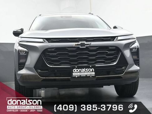 Used 2026 Chevrolet Trax ACTIV w/ Sunroof Package FWD image 15