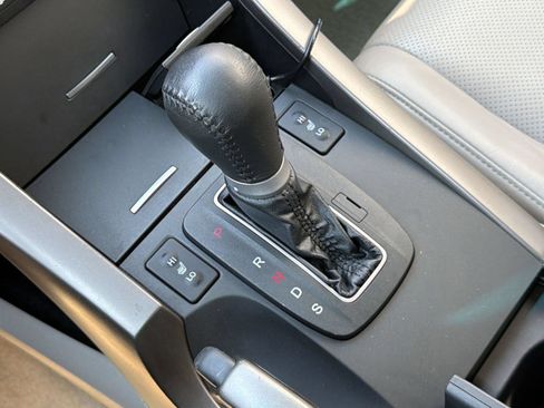 Used 2010 Acura TSX V6 Sedan FWD image 17