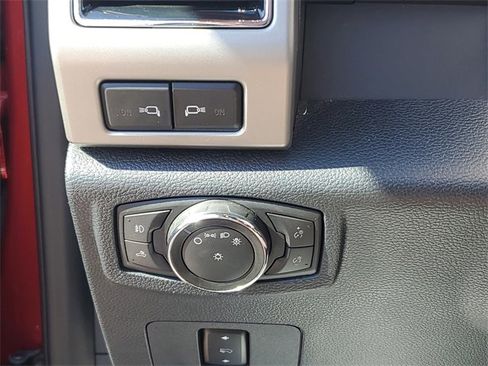 Used 2022 Ford F450 Lariat w/ Camper Package image 23