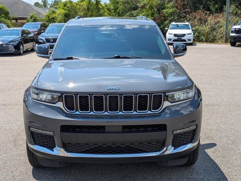Used 2024 Jeep Grand Cherokee L Limited AWD/4WD image 57