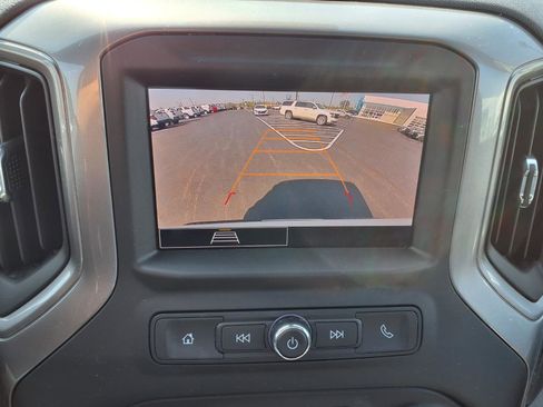 Used 2025 Chevrolet Silverado 1500 W/T image 4