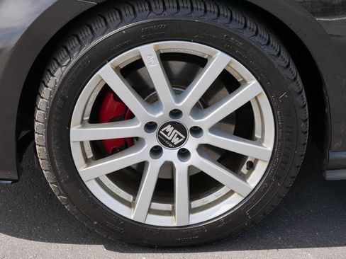 Used 2015 Volkswagen GTI S FWD image 15