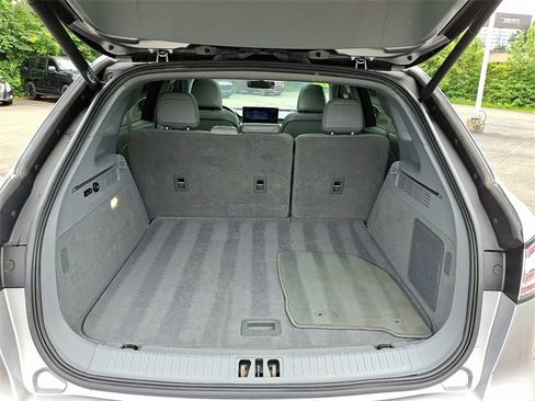 Certified 2022 Lincoln Nautilus Reserve image 29