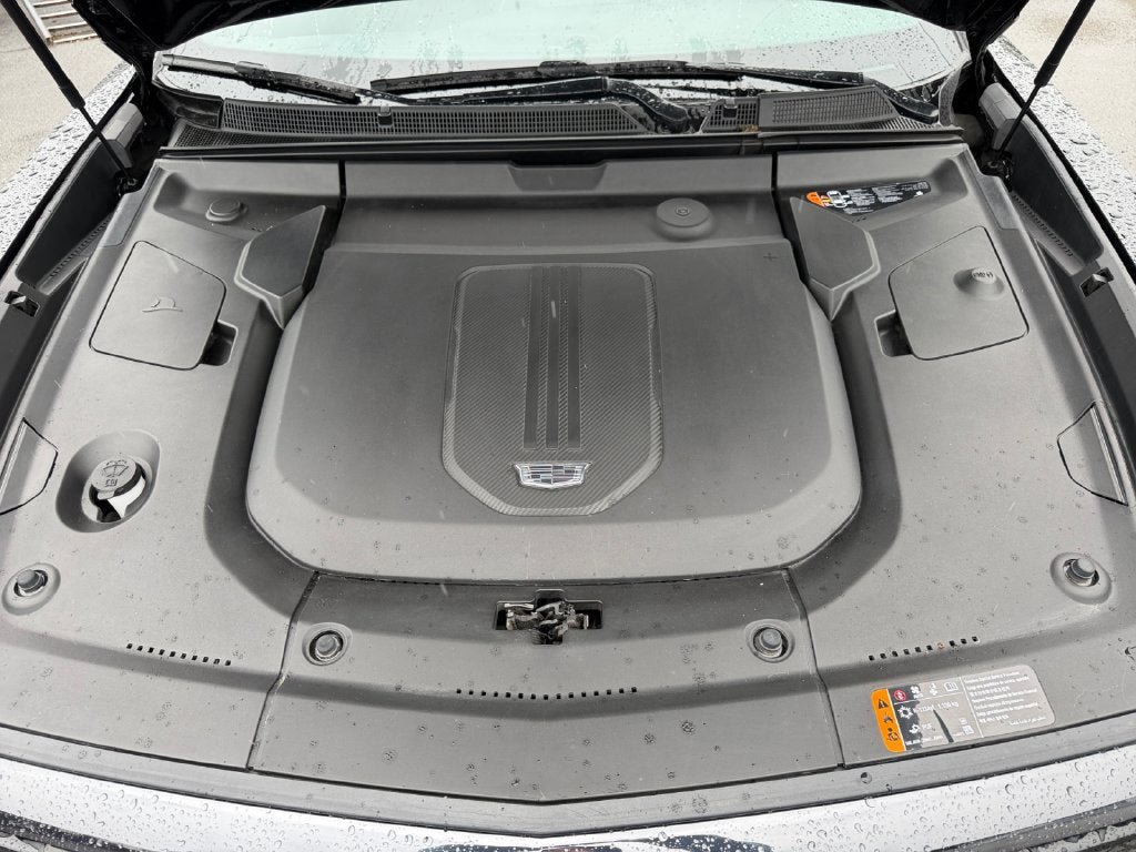 Used 2024 Cadillac Lyriq Sport AWD/4WD image 30