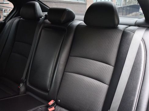 Used 2017 Honda Accord Sport image 21