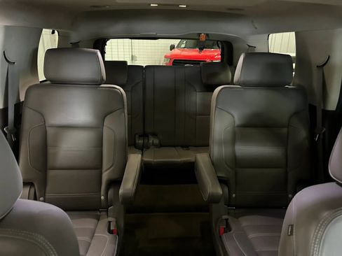 Used 2015 GMC Yukon Denali w/ Open Road Package AWD/4WD image 20