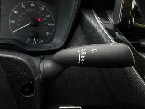 Used 2025 Toyota Corolla LE FWD image 32