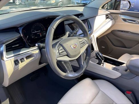 Used 2019 Cadillac XT5 Premium Luxury image 15