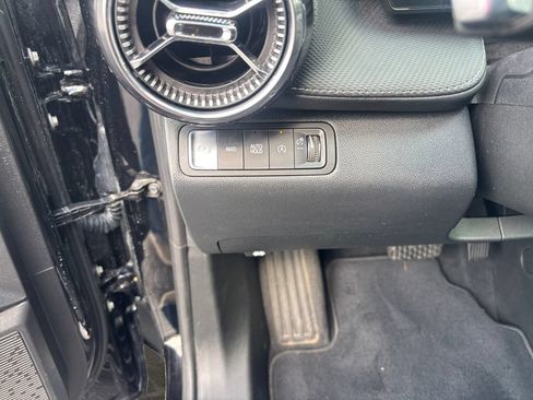 Used 2026 Chevrolet Equinox LT AWD/4WD image 16
