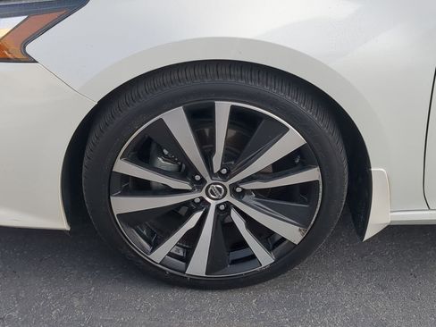 Used 2021 Nissan Altima 2.5 SR image 13