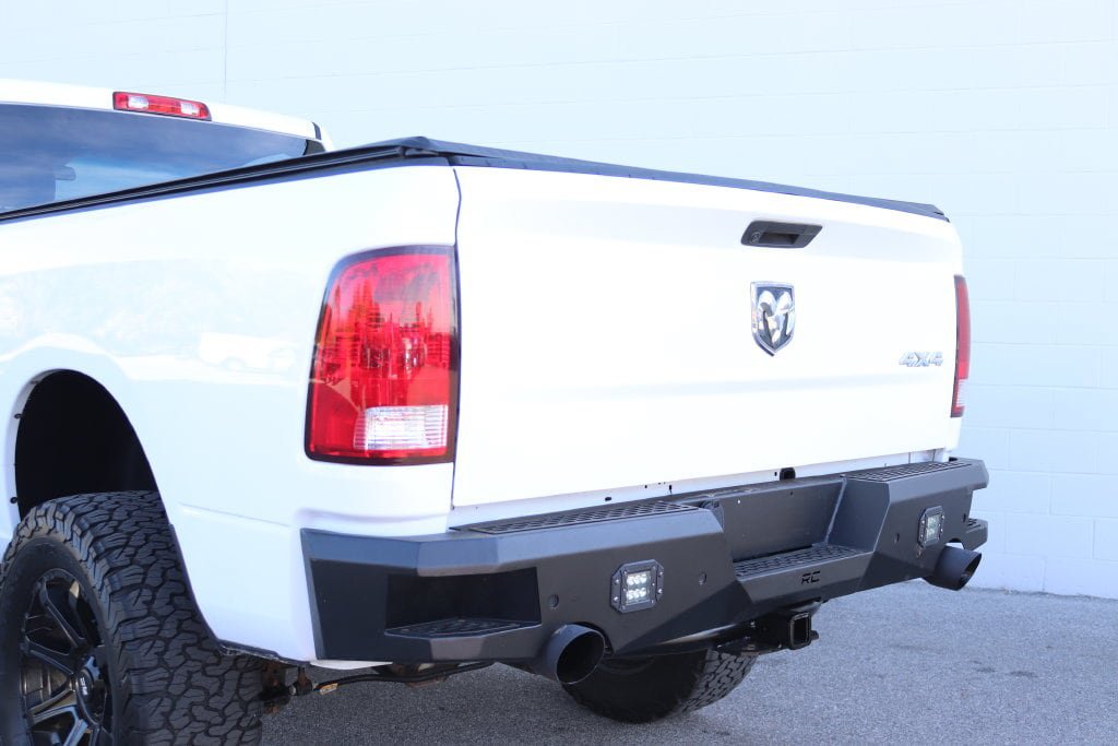 Used 2020 RAM 1500 Classic SLT AWD/4WD image 20