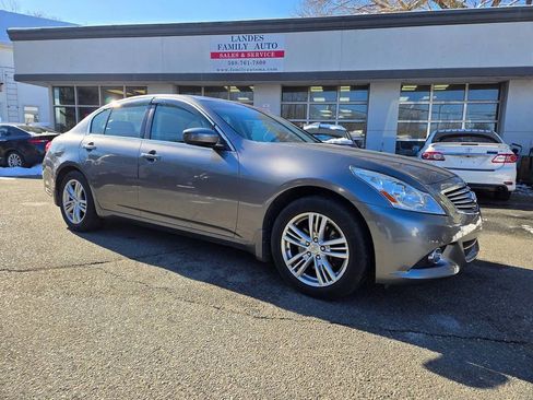 Used 2013 INFINITI G37 x Sedan w/ Premium Pkg image 29