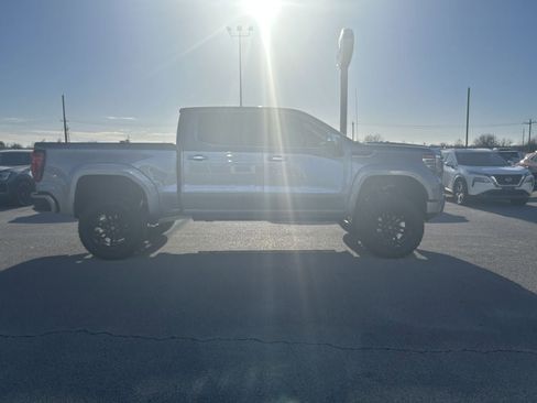 Used 2025 GMC Sierra 1500 SLT w/ SLT Premium Package AWD/4WD image 3