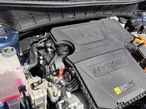 Certified 2023 Kia Niro EX Touring image 20